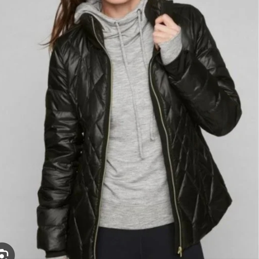 Athleta Responsible Down Black Quilted Puffer Jacket